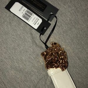 Men’s Versace belt